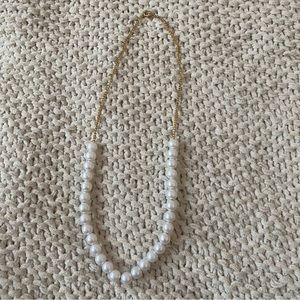 Gold chain pearl necklace